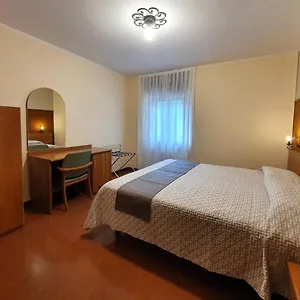 Hotell Altavilla Meuble