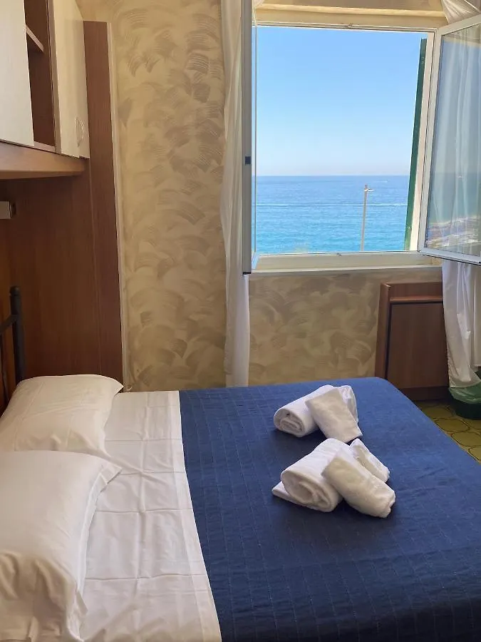 Hotel Caravella Deiva Marina 3*,  Italia