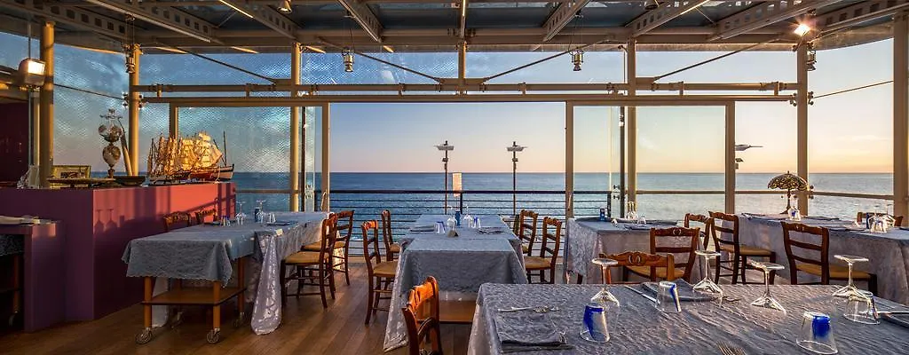 Hotel Caravella Deiva Marina 3*,  Italia
